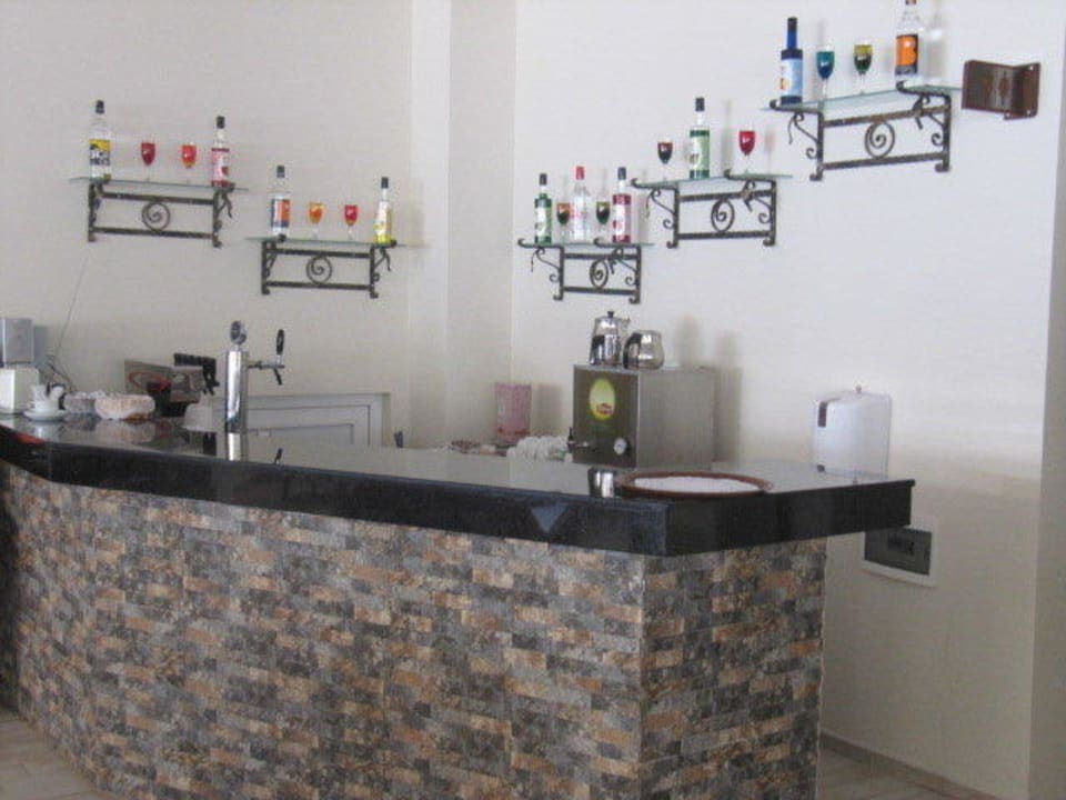 Bar Petunya Beach Resort