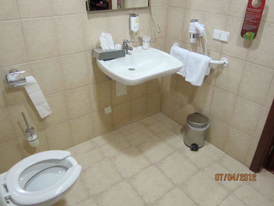 Łazienka  Hotel Sympozjum