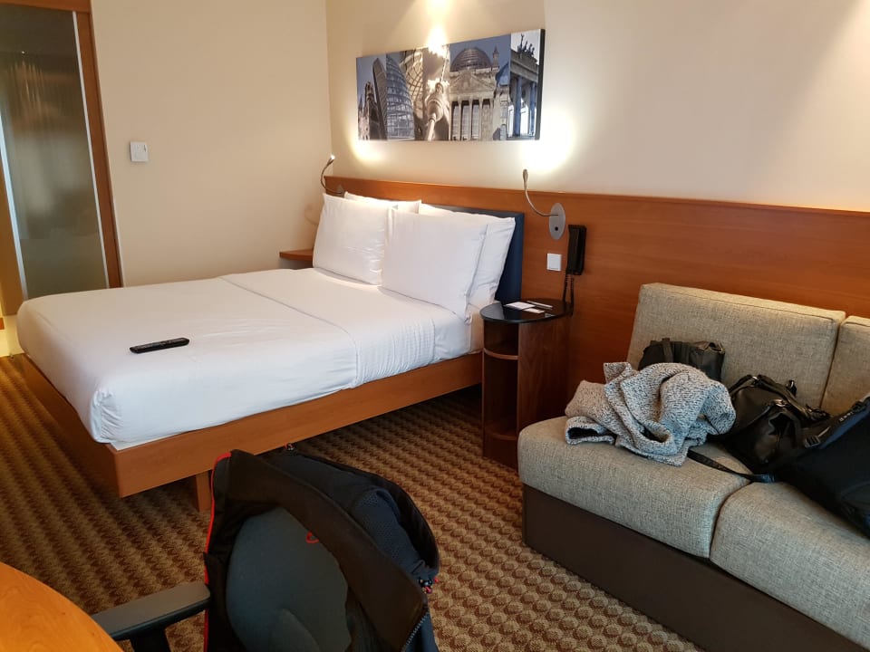 Bett Hampton by Hilton Berlin City West