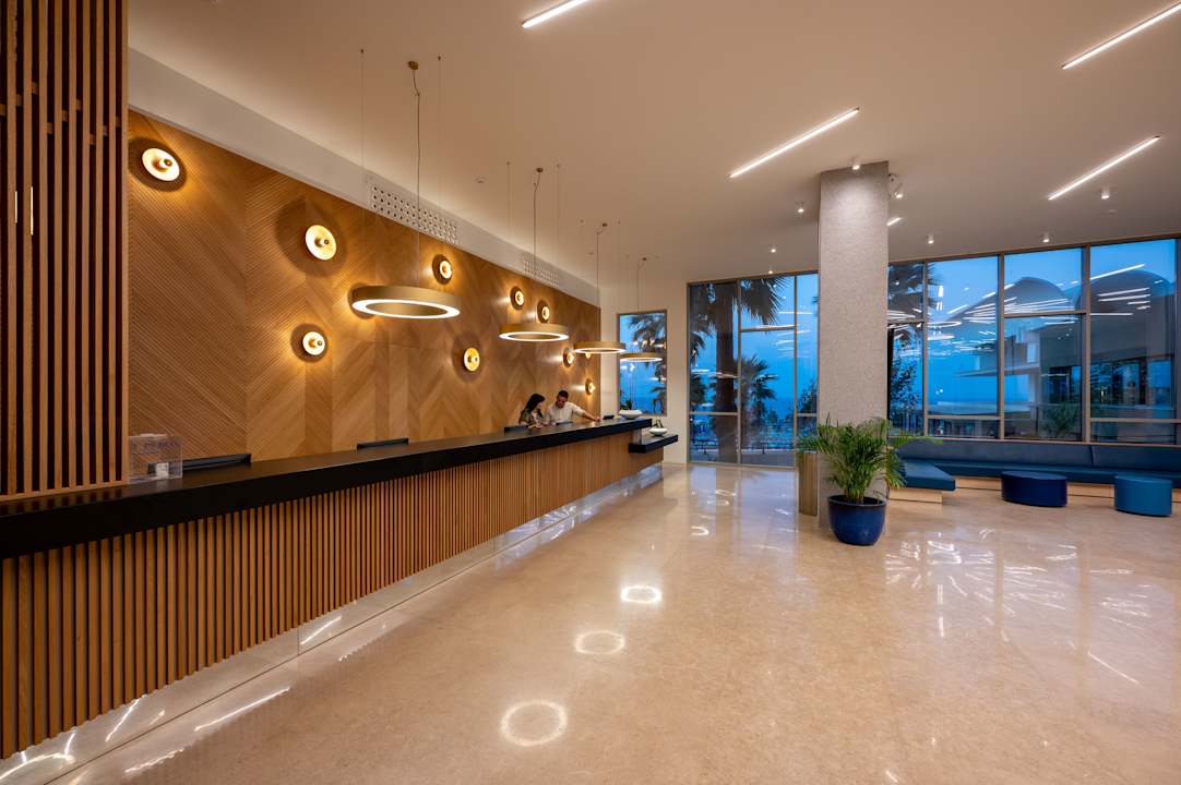 Lobby Royal & Imperial Belvedere Resort