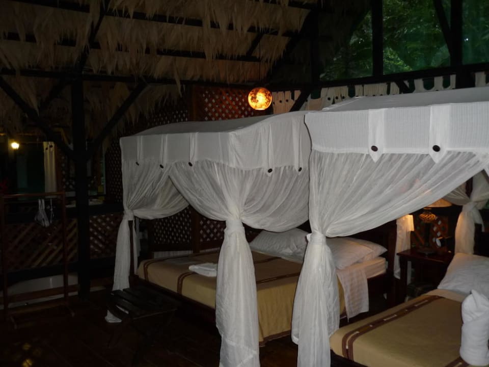 2 Himmelbetten Hotel Almonds and Corals Lodge