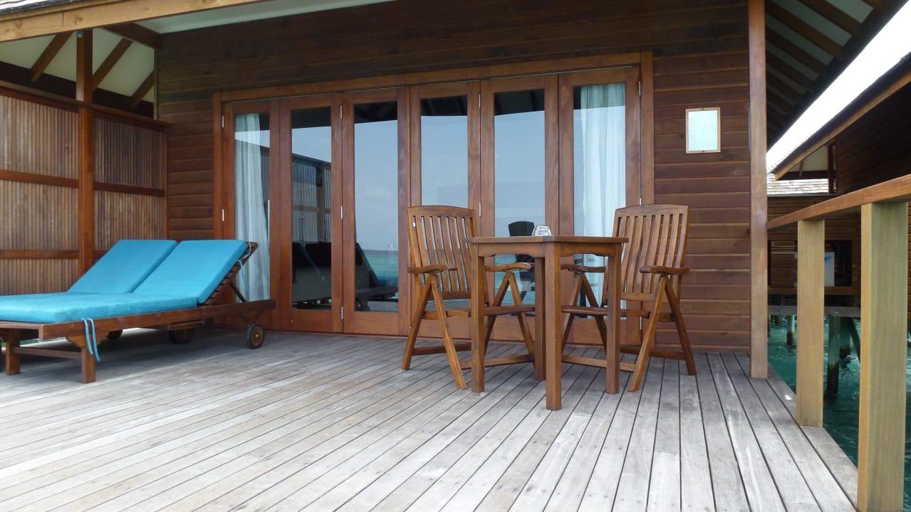 Jacuzzi Water Villa Veligandu Maldives Resort Island