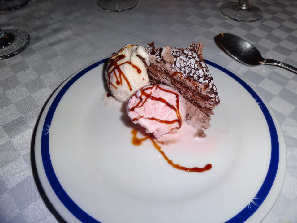 Strandrestaurant Kuchen Sol Rio De Luna y Mares