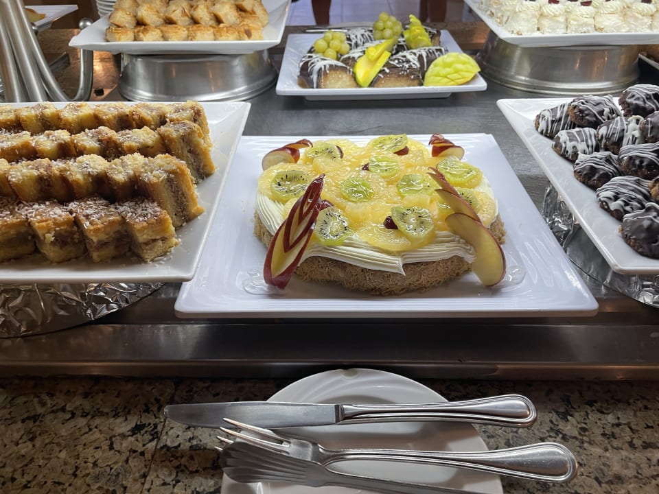 Gastro Shams Alam Beach Resort