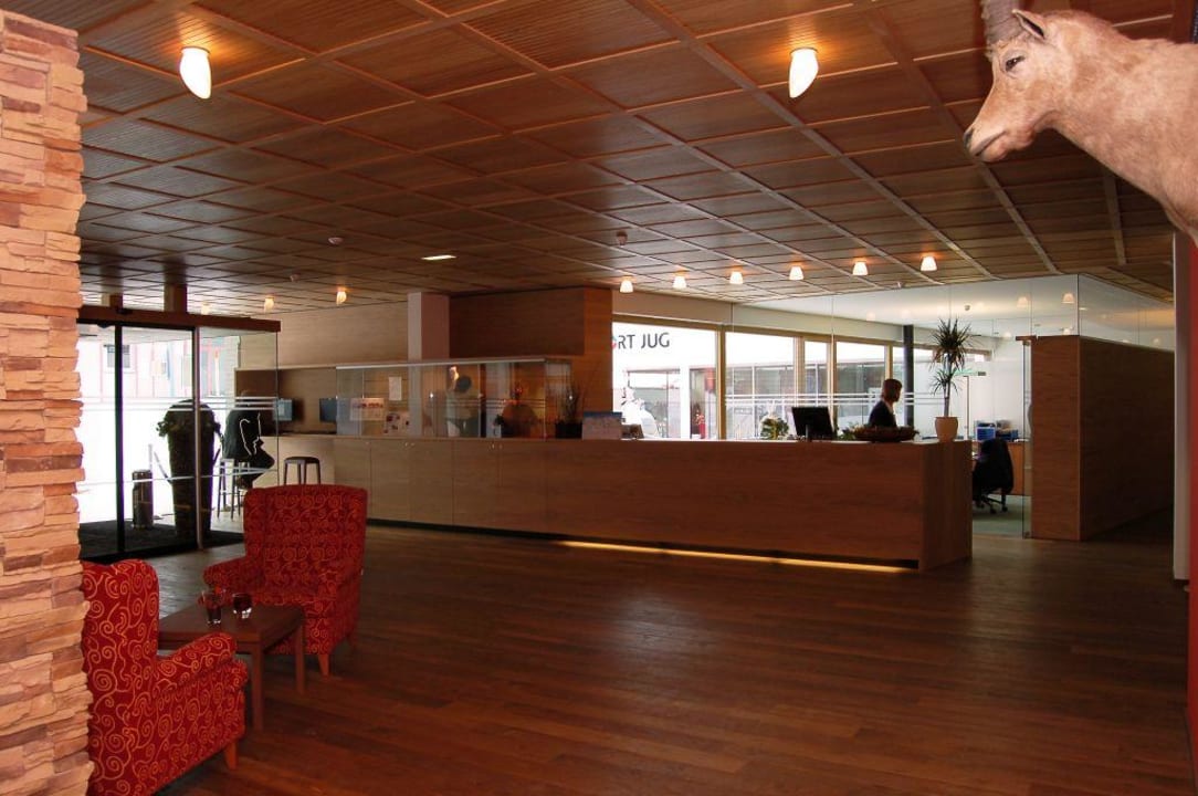 Hotel Rezeption  Hotel Steffisalp