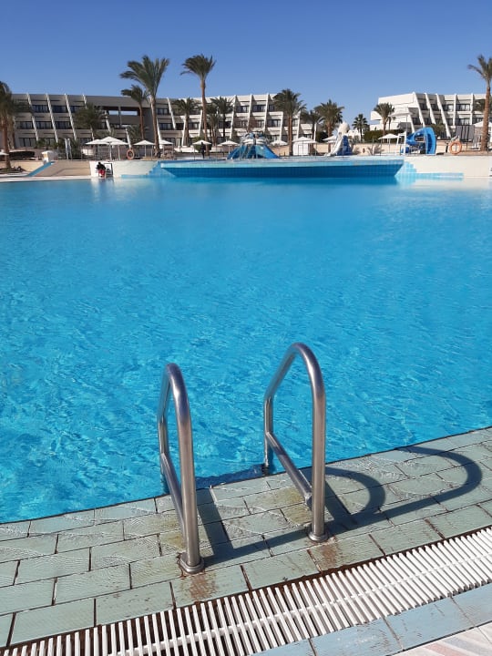Pool Pharaoh Azur Resort
