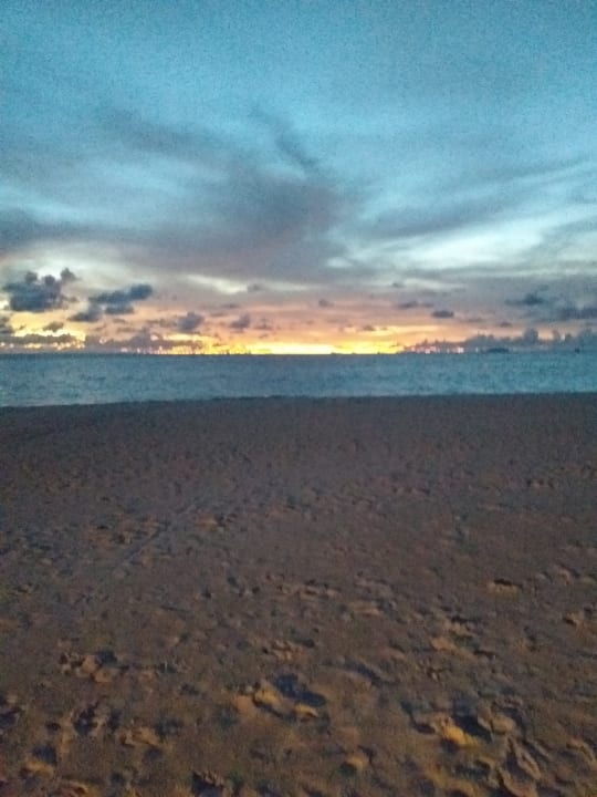 Strand Meeru Maldives Resort Island