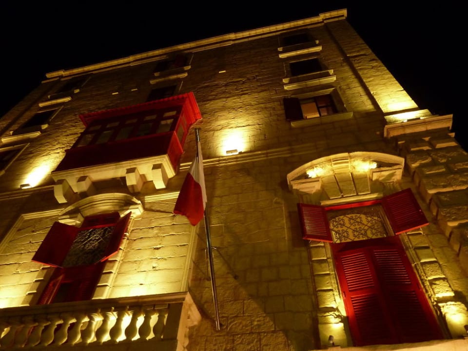 Licht und Schatten Hotel Osborne