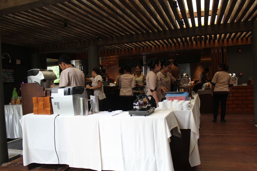 Lecker Frühstück Hotel Mai Samui Beach Resort & Spa