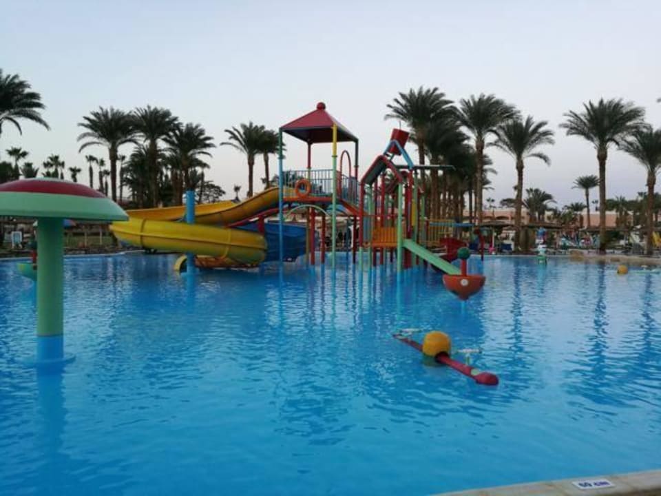 Kinder Pool  Beach Albatros Resort