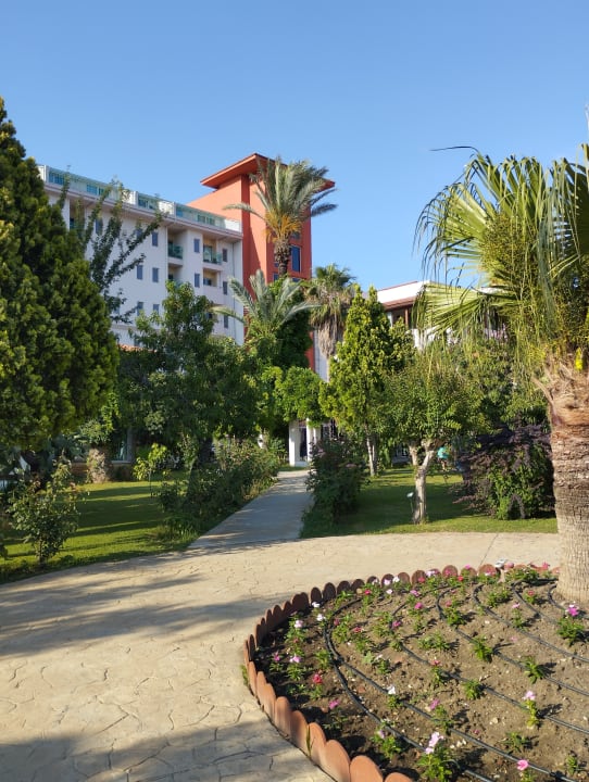 Gartenanlage Belconti Resort Hotel