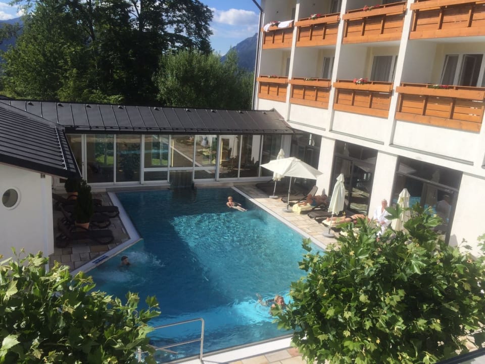 Pool Alm- & Wellnesshotel Alpenhof