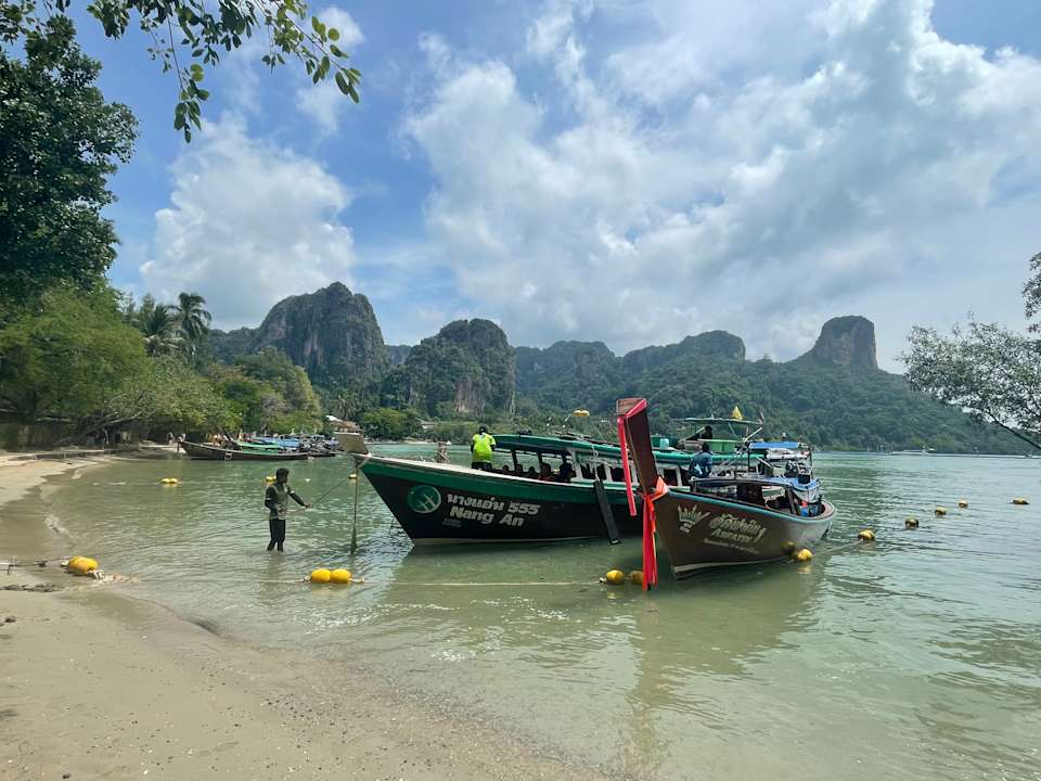 Strand Hotel Bhu Nga Thani Resort and Spa