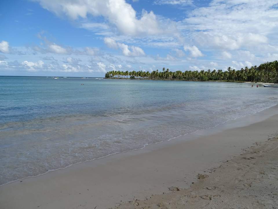 Strand nach rechts Wyndham Alltra Samana
