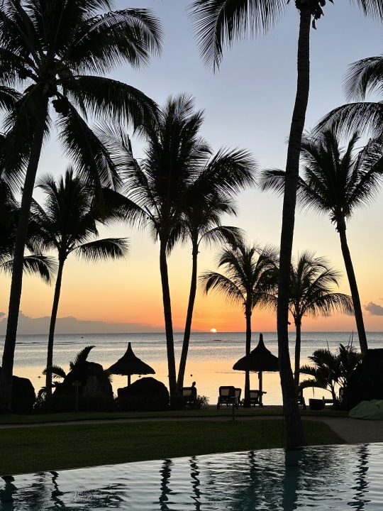 Pool Victoria for 2 Beachcomber Resort & Spa - Adults only