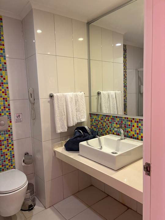 Zimmer Ramada Resort by Wyndham Side