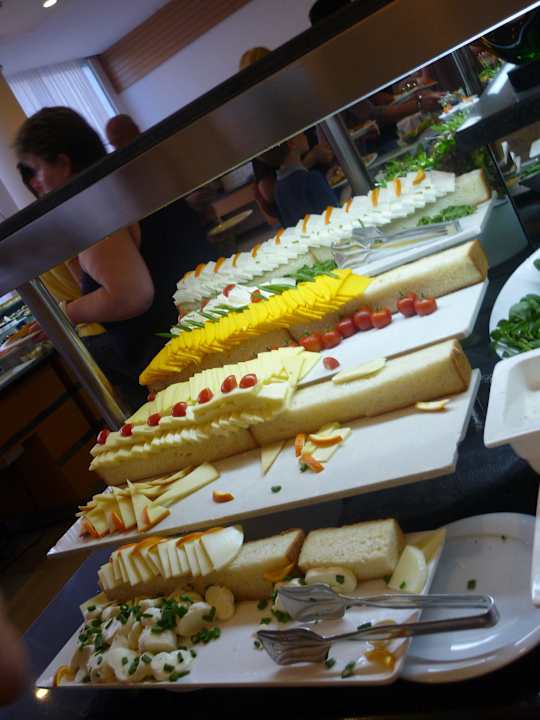 Lecker Narcia Resort Side