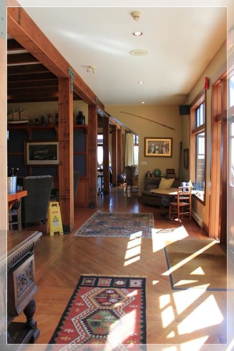 Von Lobby aus kommend Hotel Middle Beach Lodge