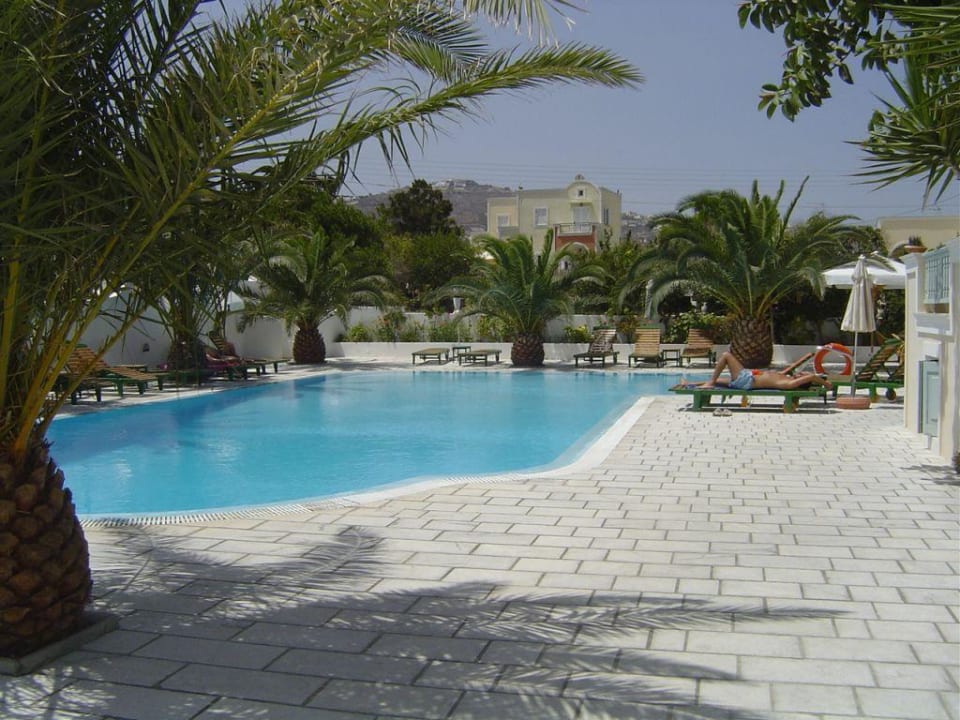 Pool Hotel Strogili