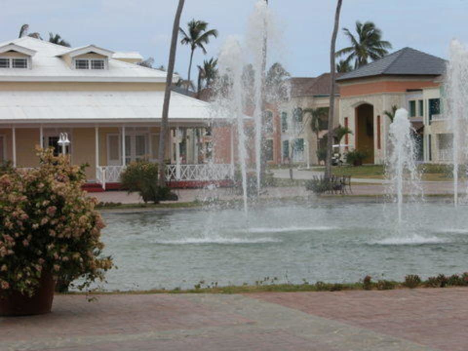 Plaza Ocean Blue & Sand