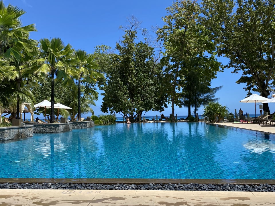 Pool STORY Seychelles