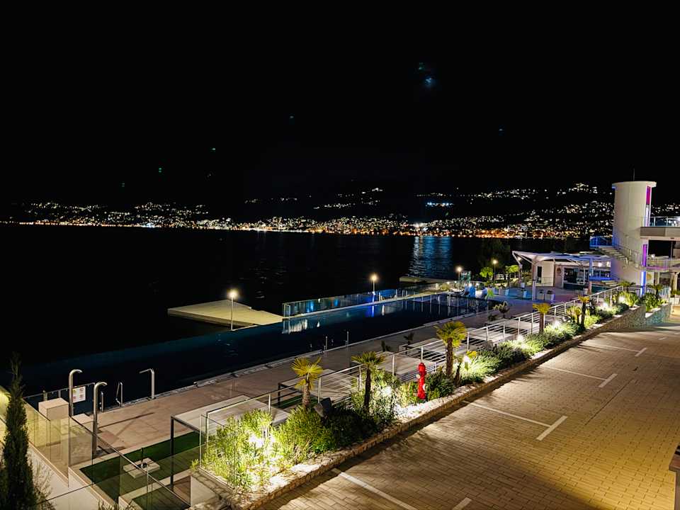 Ausblick Hilton Rijeka Costabella Beach Resort And Spa