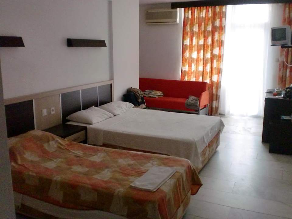 Zimmer 101 Semt Luna Beach Hotel