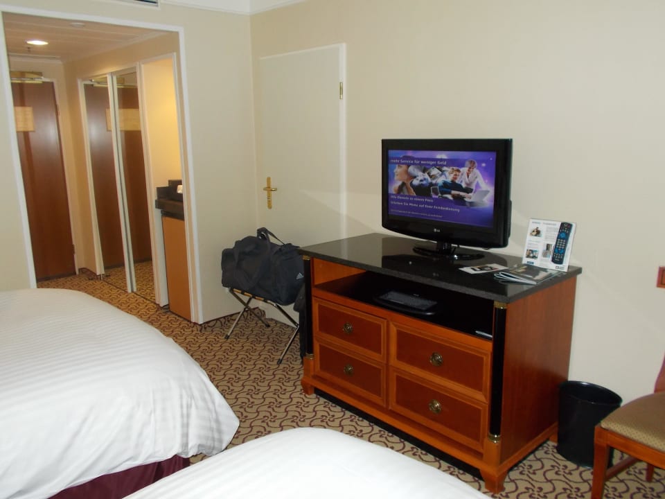 Geräumiges Zimmer Leipzig Marriott Hotel