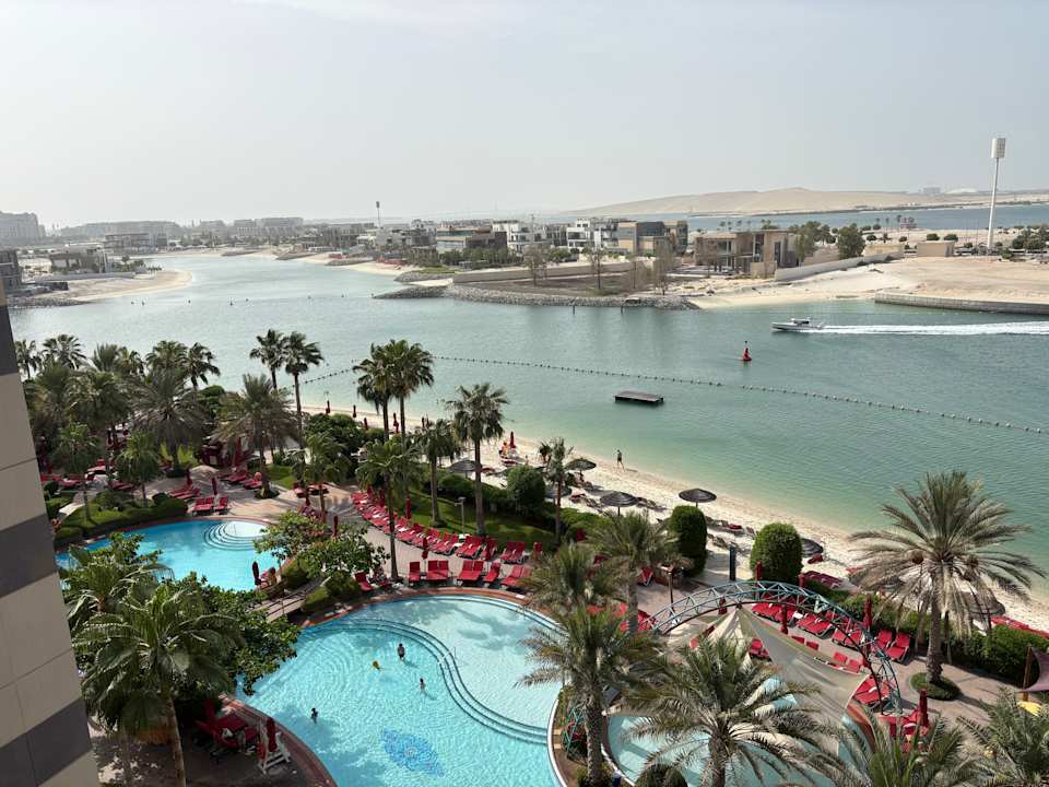 Ausblick Khalidiya Palace Rayhaan by Rotana