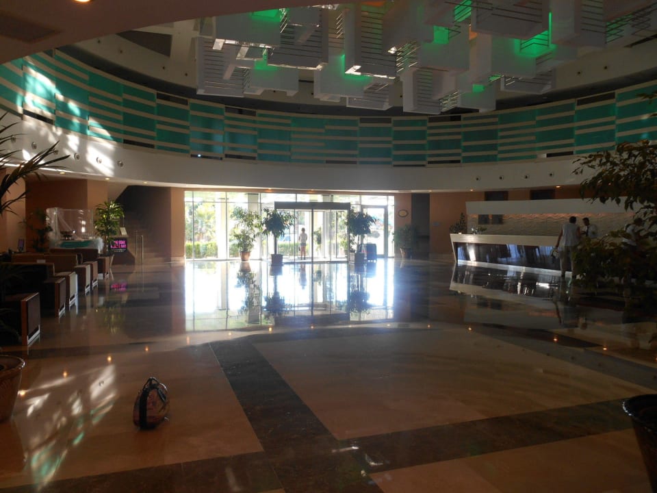 Lobby VONRESORT Golden Coast