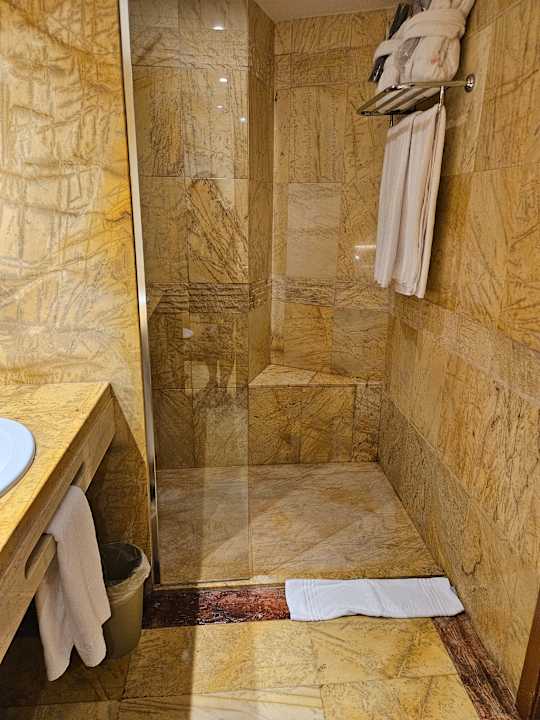 Zimmer Hotel Serrano Palace