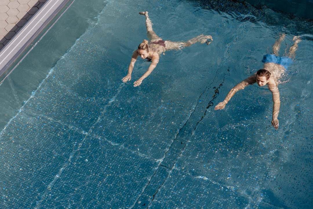 Pool Schlössl Hotel Kindl