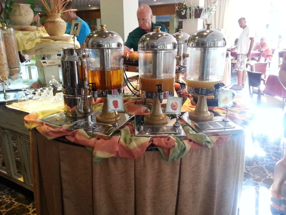 Säfte zum Frühstück Valentin Reina Paguera