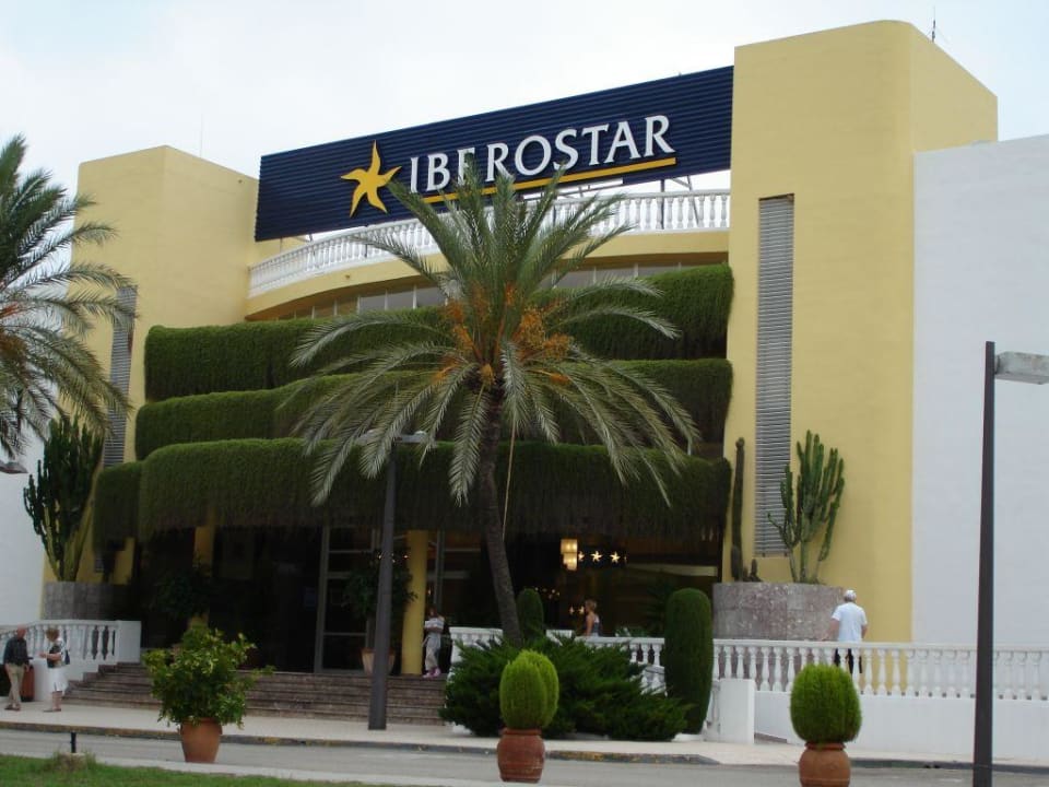 Eingang des Iberostar Albufera Park Iberostar Selection Albufera Park