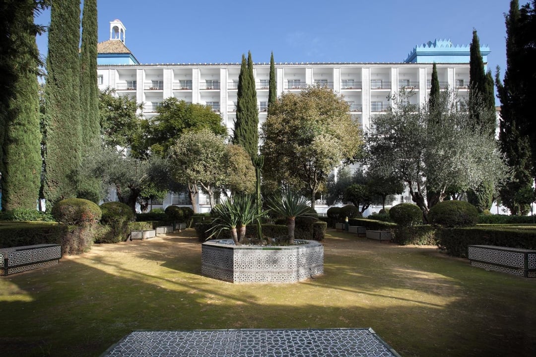 Jardin Abades Benacazón Hotel