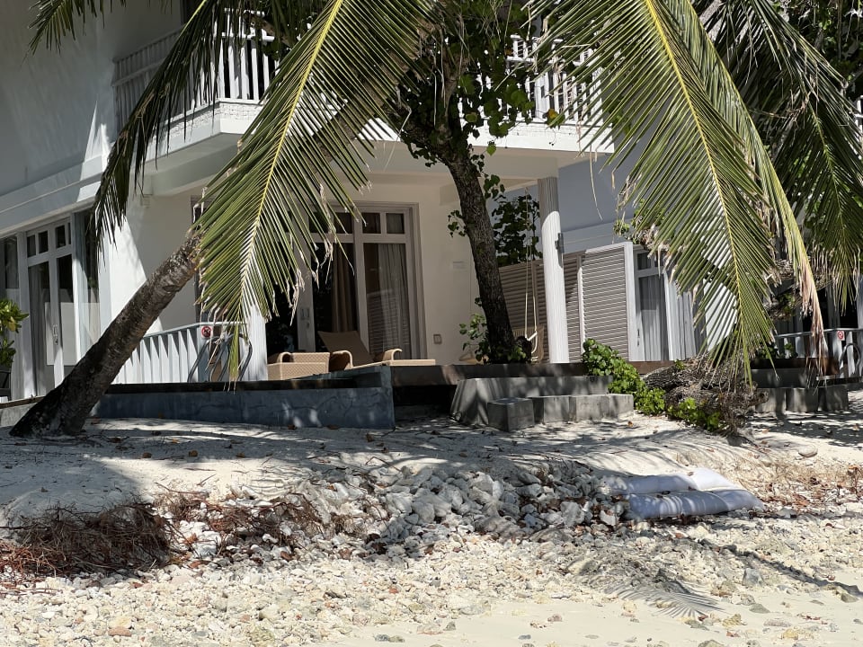 Strand NH Maldives Kuda Rah Resort