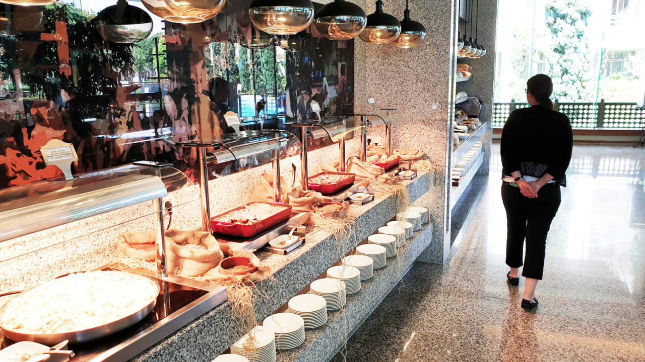 Gastro Gloria Serenity Resort