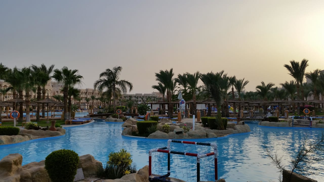 Nice time Pickalbatros Palace Resort