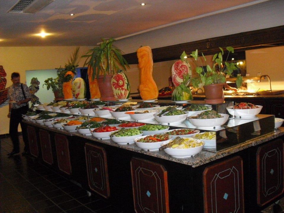 Salat-Buffet Belconti Resort Hotel