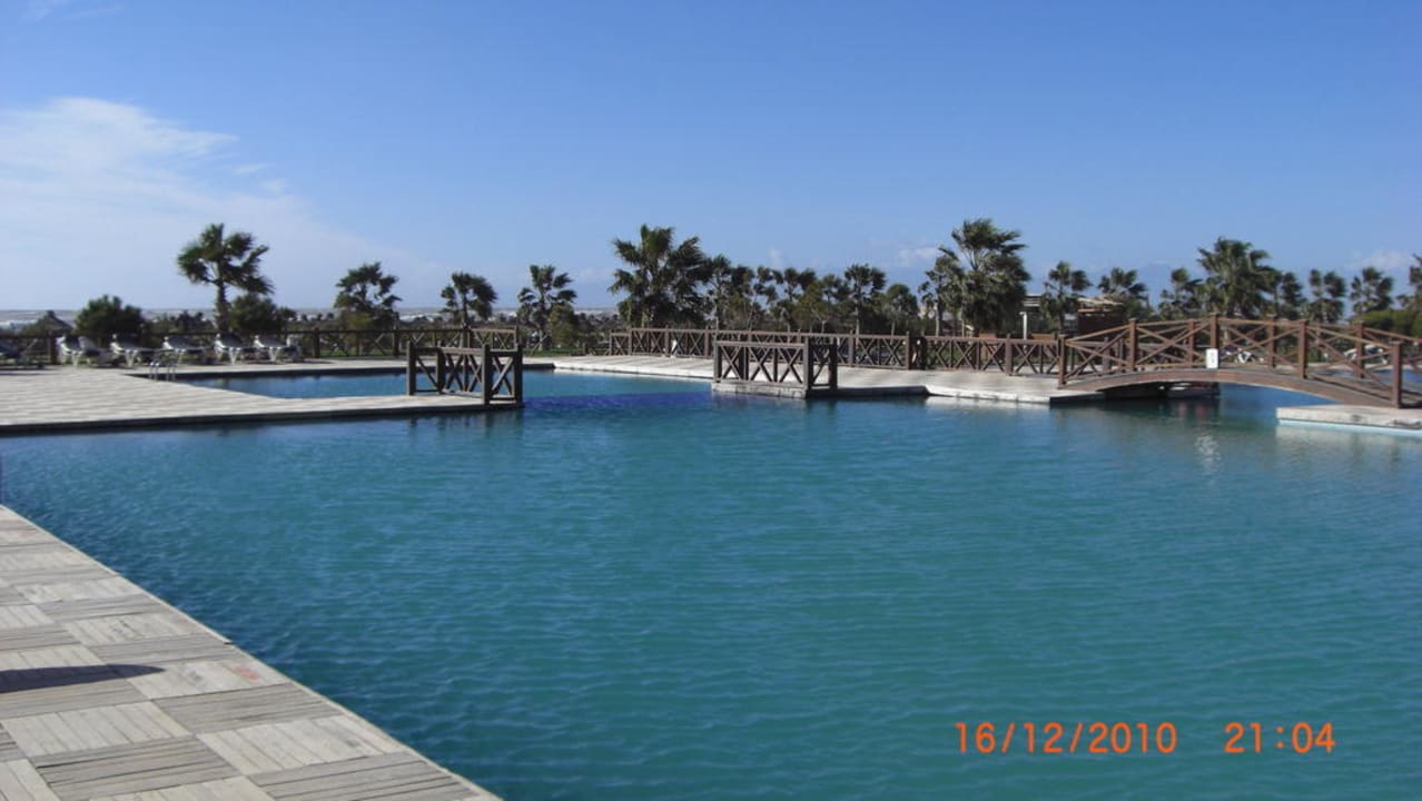 Einer von vielen Pools Voyage Belek Golf & Spa