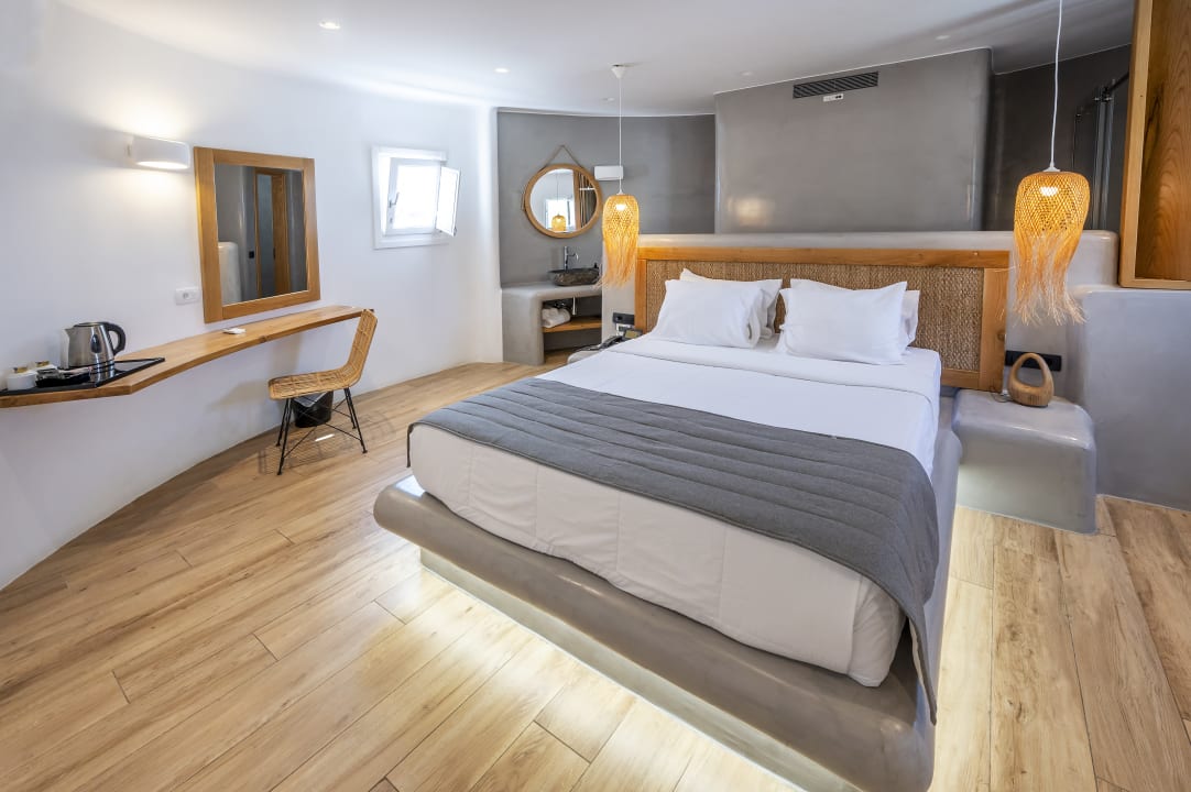 Zimmer Smy Mediterranean White Santorini