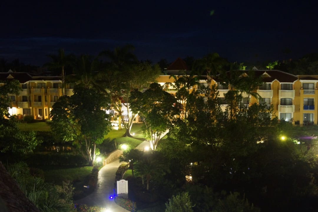 Gartenanlage Hotel Viva Dominicus Palace by Wyndham-All Inclusive Resort