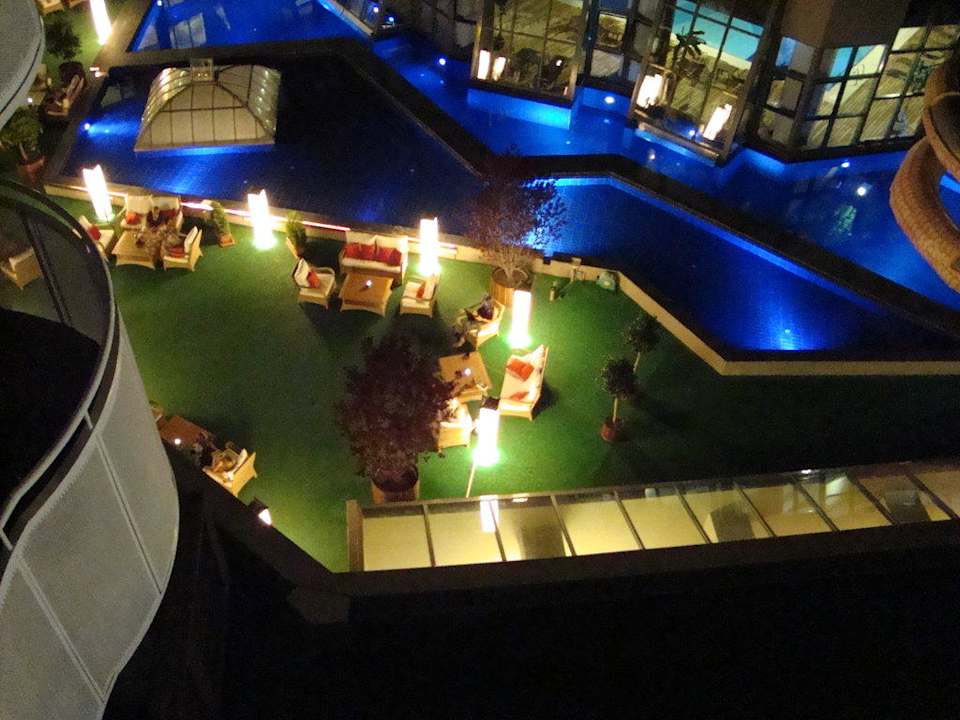 Lobbybar Außenbereich Limak Lara Deluxe Hotel & Resort