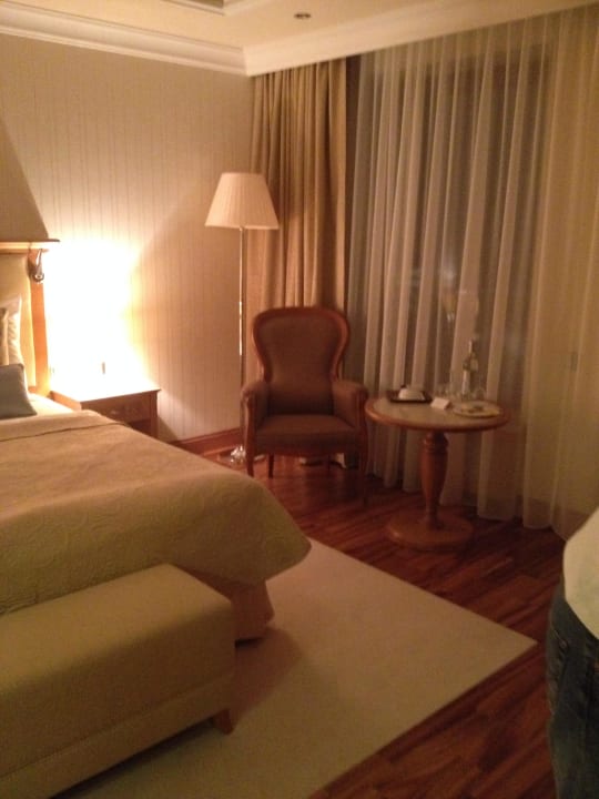 Zimmer Retro Riverside Wellness Resort