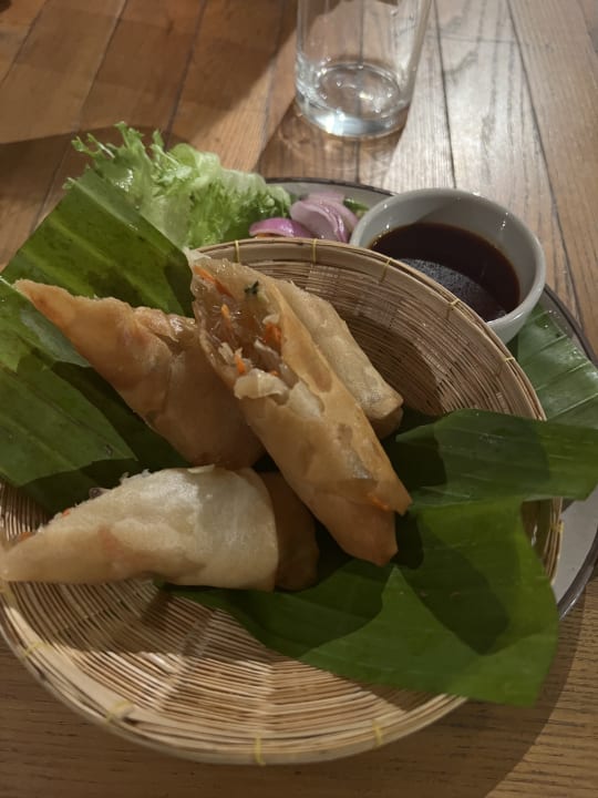 Gastro Island Escape Burasari