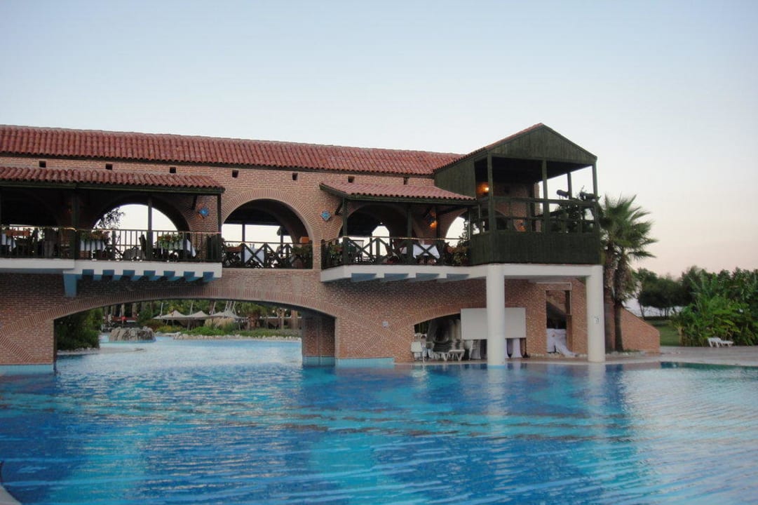 Italienisches Restaurant Limak Limra Hotel & Resort