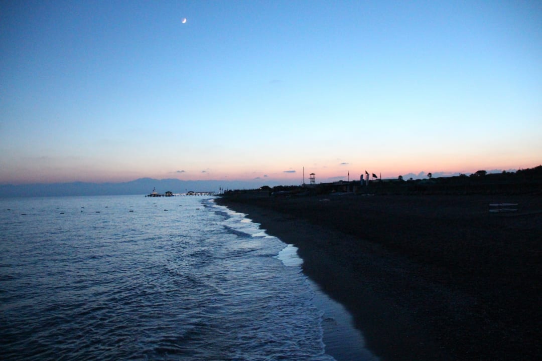 Sonnenuntergang Richtung Antalya Xanadu Resort Hotel