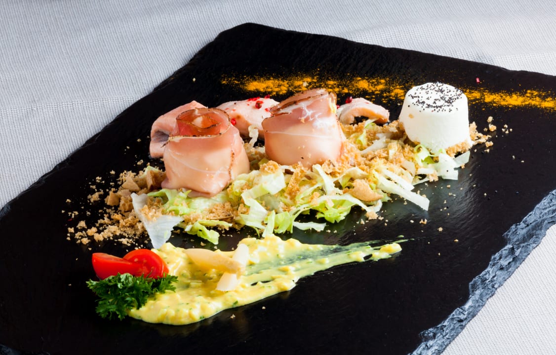 Gastro Hotel Europa - Skypool & Panorama