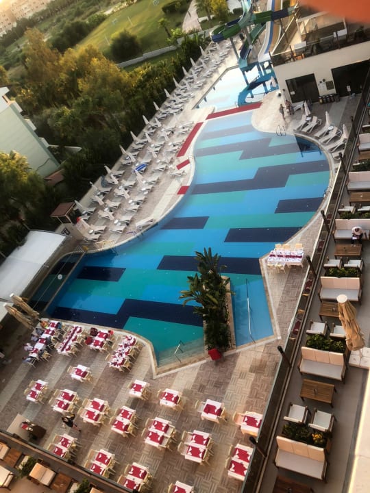 Pool Glamour Resort & Spa