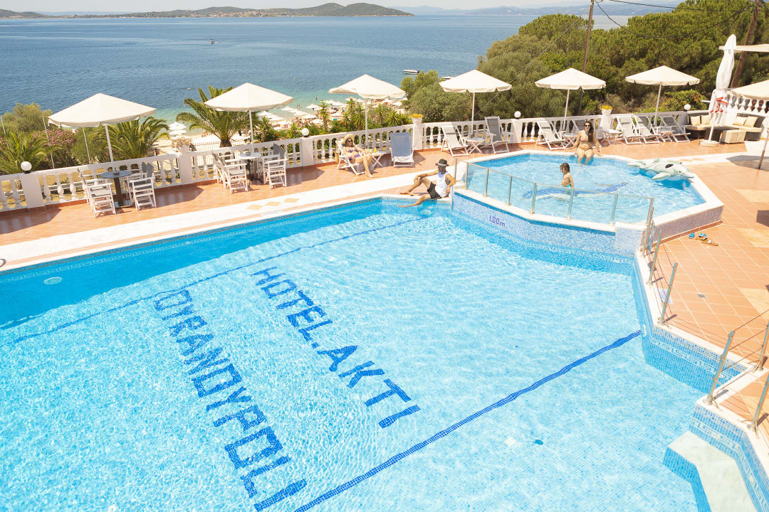 Pool Akti Ouranoupolis